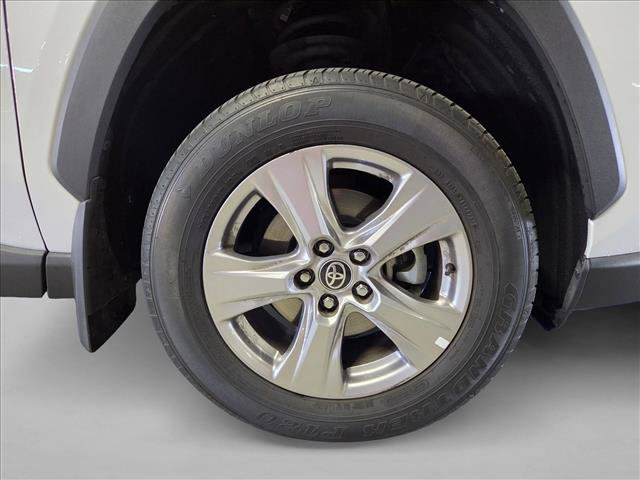 Used 2023 Toyota RAV4 XLE w/ Convenience Package FWD image 20