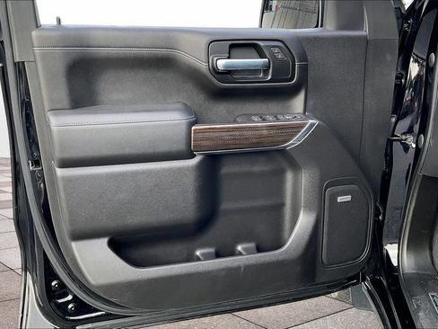 Used 2021 Chevrolet Silverado 1500 RST w/ Texas Edition Plus RWD image 24