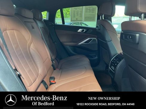 Used 2021 BMW X6 xDrive40i w/ M Sport Package AWD/4WD image 19