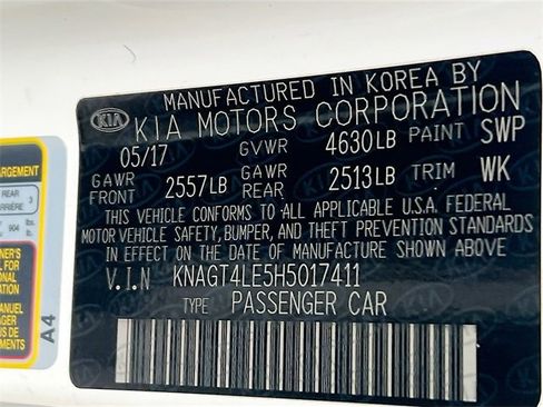 Used 2017 Kia Optima Premium image 29