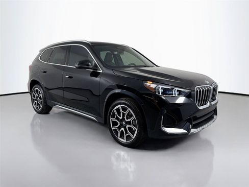 New 2026 BMW X1 xDrive28i w/ Technology Package AWD/4WD image 4