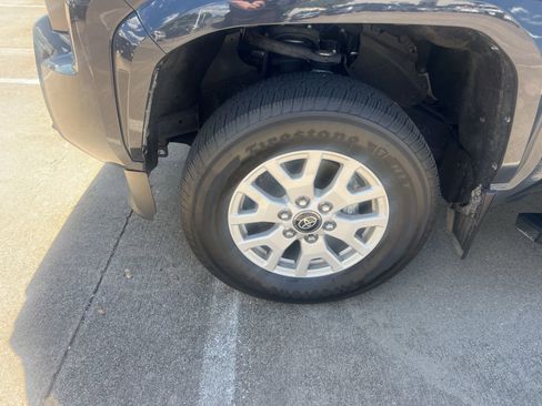 Used 2024 Toyota Tacoma SR5 image 15