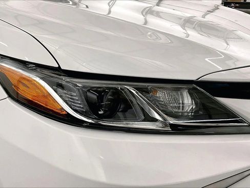 Used 2024 Toyota Camry LE image 27