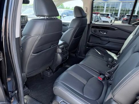 Used 2025 Honda Pilot EX-L image 22
