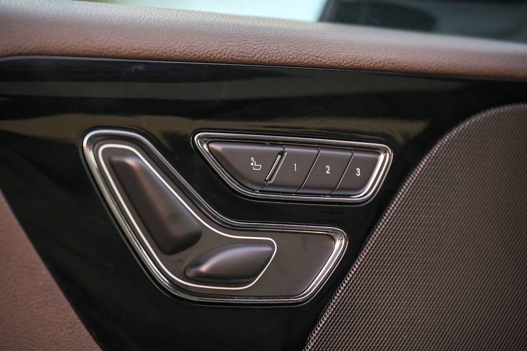 Certified 2022 Lincoln Aviator AWD w/ Premium Package image 5