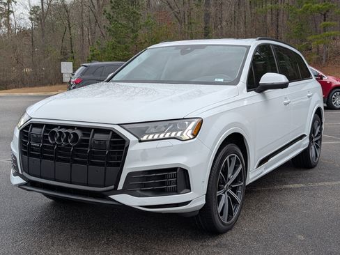 Used 2023 Audi Q7 3.0T Premium Plus w/ Premium Plus Package image 5