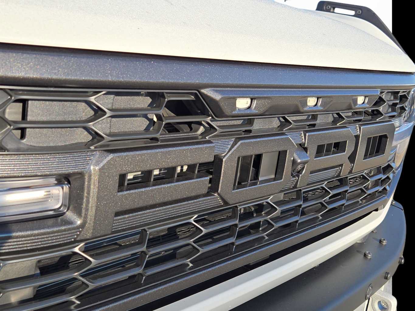 New 2026 Ford Bronco Raptor w/ Interior Carbon Fiber Pack AWD/4WD image 17