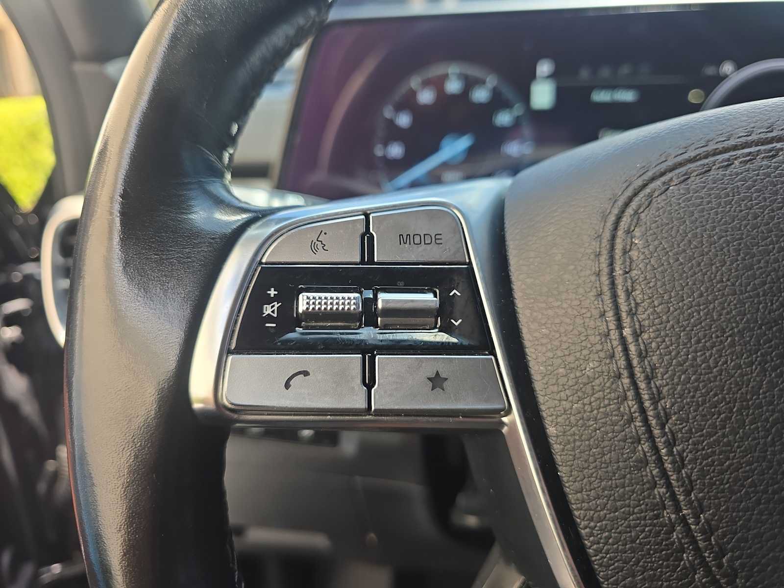 Used 2023 Kia Telluride SX Prestige AWD/4WD image 24