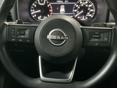 Used 2023 Nissan Rogue S AWD/4WD image 20
