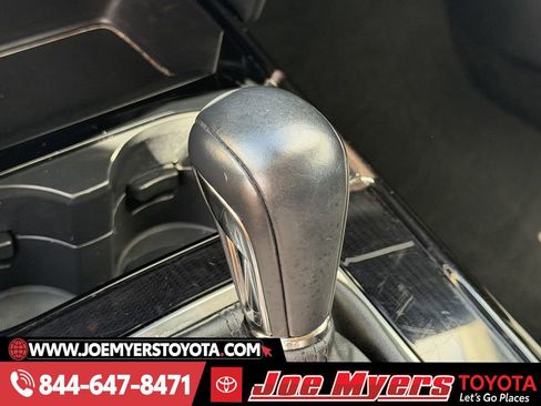 Used 2025 MAZDA CX-30 AWD 2.5 S w/ Preferred Package image 21