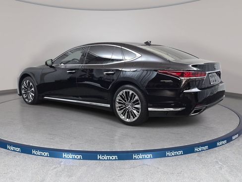 Used 2018 Lexus LS 500 w/ Interior Upgrade Package RWD image 8