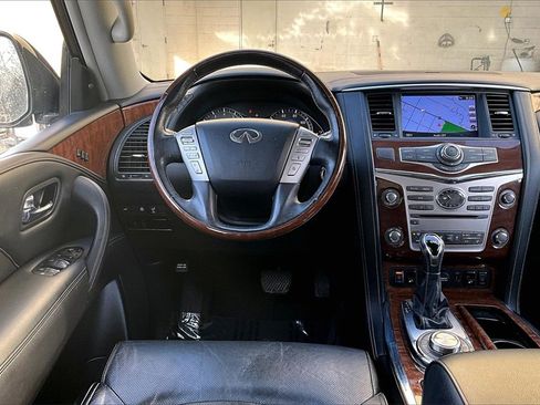 Certified 2018 INFINITI QX80 Base w/ Driver Assistance Package image 17