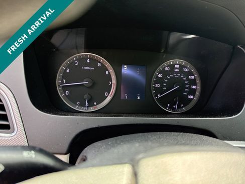 Used 2016 Hyundai Sonata SE image 4