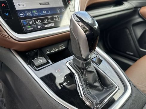 Certified 2023 Subaru Outback Touring AWD/4WD image 20