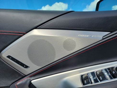 Certified 2021 Chevrolet Corvette Stingray Premium Conv w/ Z51 Performance Package image 15