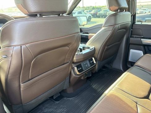 Used 2025 Ford F150 King Ranch w/ FX4 Off-Road Package image 17