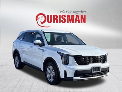 Used 2024 Kia Sorento LX