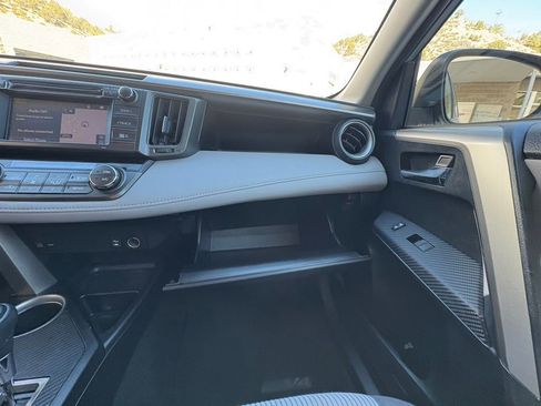 Used 2014 Toyota RAV4 XLE image 23