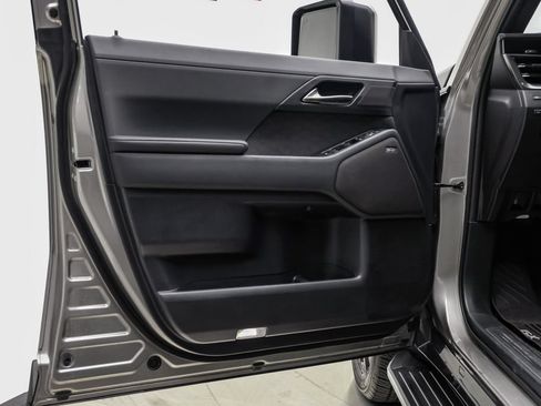 Used 2024 Lexus GX 550 w/ Accessory Package (Z1) AWD/4WD image 44