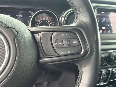 Used 2021 Jeep Wrangler Unlimited Sport AWD/4WD image 23