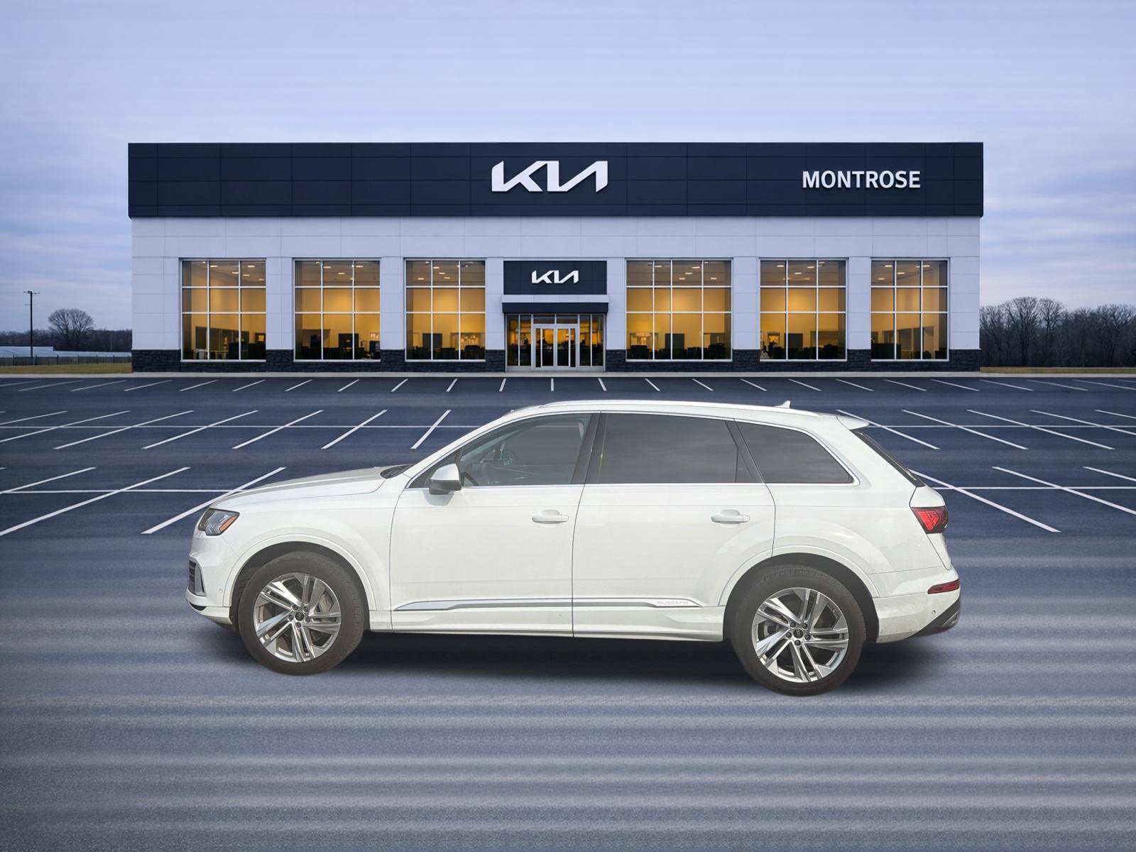 Used 2024 Audi Q7 3.0T Premium Plus AWD/4WD image 9