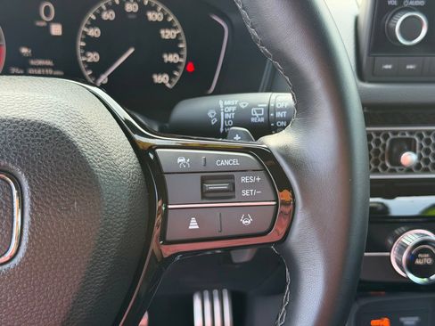 Used 2025 Honda Civic Sport image 17