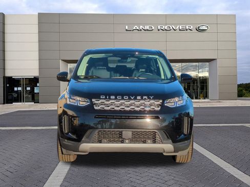Certified 2022 Land Rover Discovery Sport S image 2