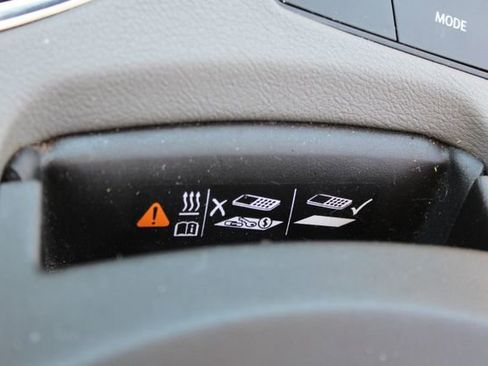 Used 2020 Cadillac XT6 Premium Luxury FWD image 24