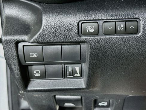 Used 2023 Lexus IS 350 F Sport w/ Navigation Package RWD image 17