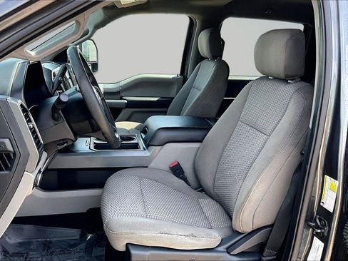 Certified 2020 Ford F250 XLT w/ XLT Premium Package AWD/4WD image 26