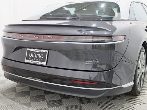 Used 2022 Lucid Air Grand Touring image 13