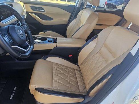 Used 2023 Nissan Rogue Platinum w/ Platinum Premium Package image 21