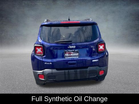 Used 2018 Jeep Renegade Latitude w/ Cold Weather Group AWD/4WD image 5