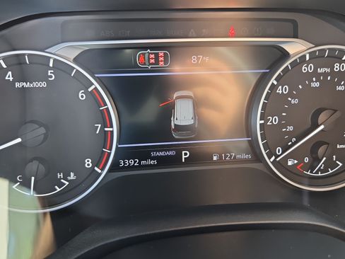 Used 2026 Nissan Rogue SV FWD image 28
