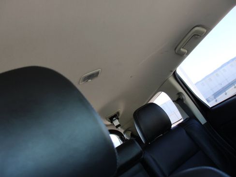 Used 2019 Mitsubishi Outlander SEL image 23