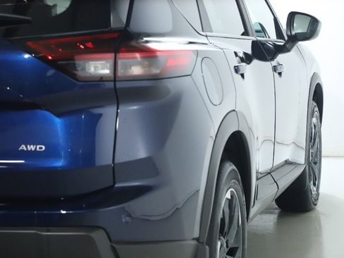 Certified 2026 Nissan Rogue SV image 45