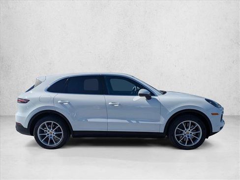 Used 2021 Porsche Cayenne AWD/4WD image 4