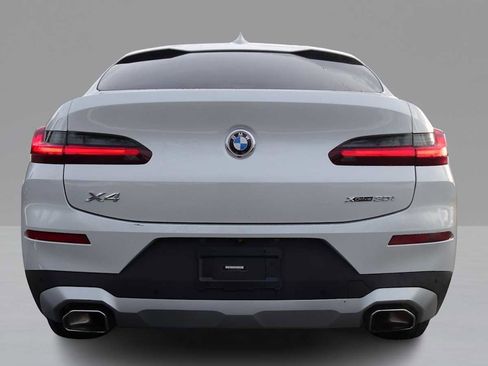 Used 2023 BMW X4 xDrive30i w/ Parking Assistance Package image 6