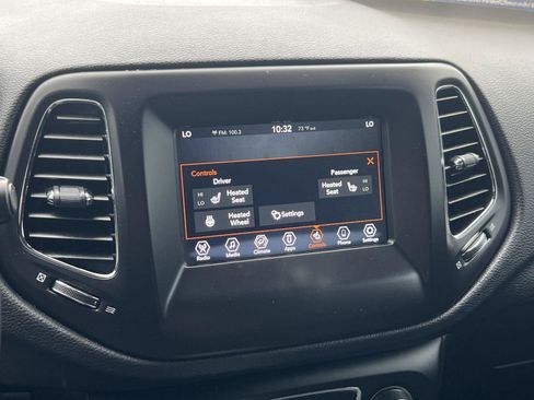 Used 2019 Jeep Compass Latitude w/ Popular Equipment Group AWD/4WD image 24