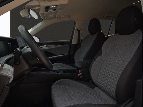 Used 2025 Volkswagen Tiguan S FWD image 12