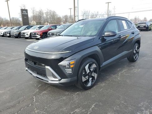 Used 2025 Hyundai Kona Limited image 2