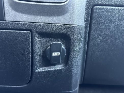 Used 2015 RAM 1500 Tradesman w/ Power & Remote Entry Group image 25