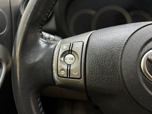 Used 2010 Toyota RAV4 Limited image 16