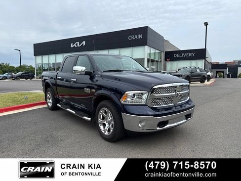 Used 2016 RAM 1500 Laramie w/ Convenience Group AWD/4WD image 1