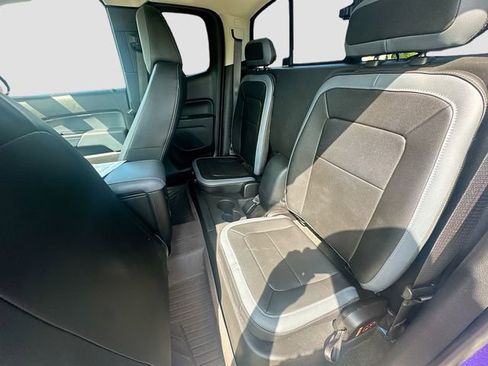 Used 2017 Chevrolet Colorado Z71 AWD/4WD image 26