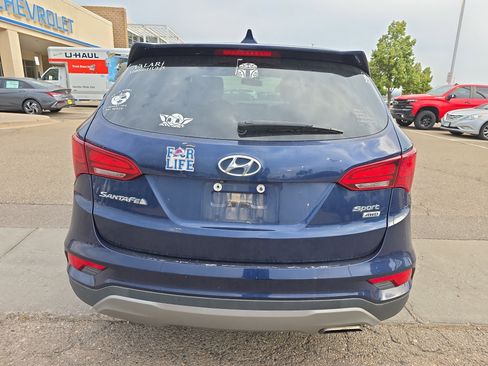 Used 2017 Hyundai Santa Fe Sport image 4