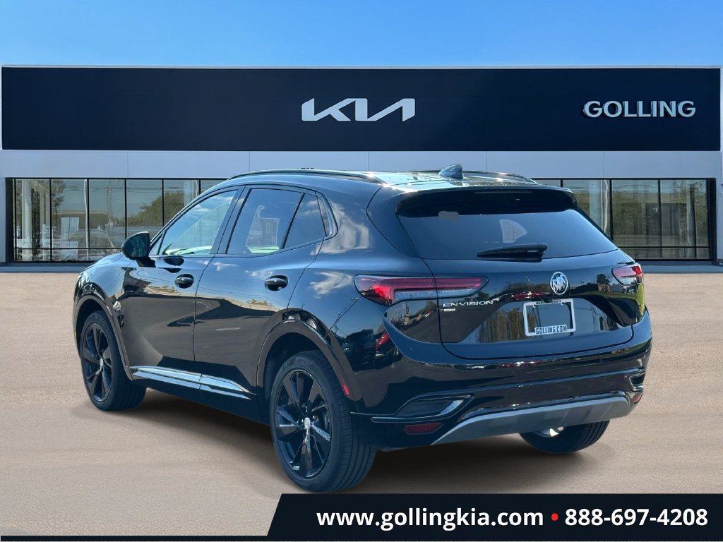 Used 2021 Buick Envision Essence w/ Technology Package I AWD/4WD image 4