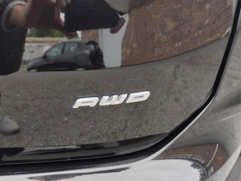 Used 2022 Ford Edge Titanium AWD/4WD image 10