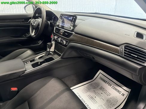 Used 2020 Honda Accord EX image 5