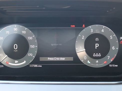 Used 2025 Land Rover Range Rover Evoque Dynamic SE image 19